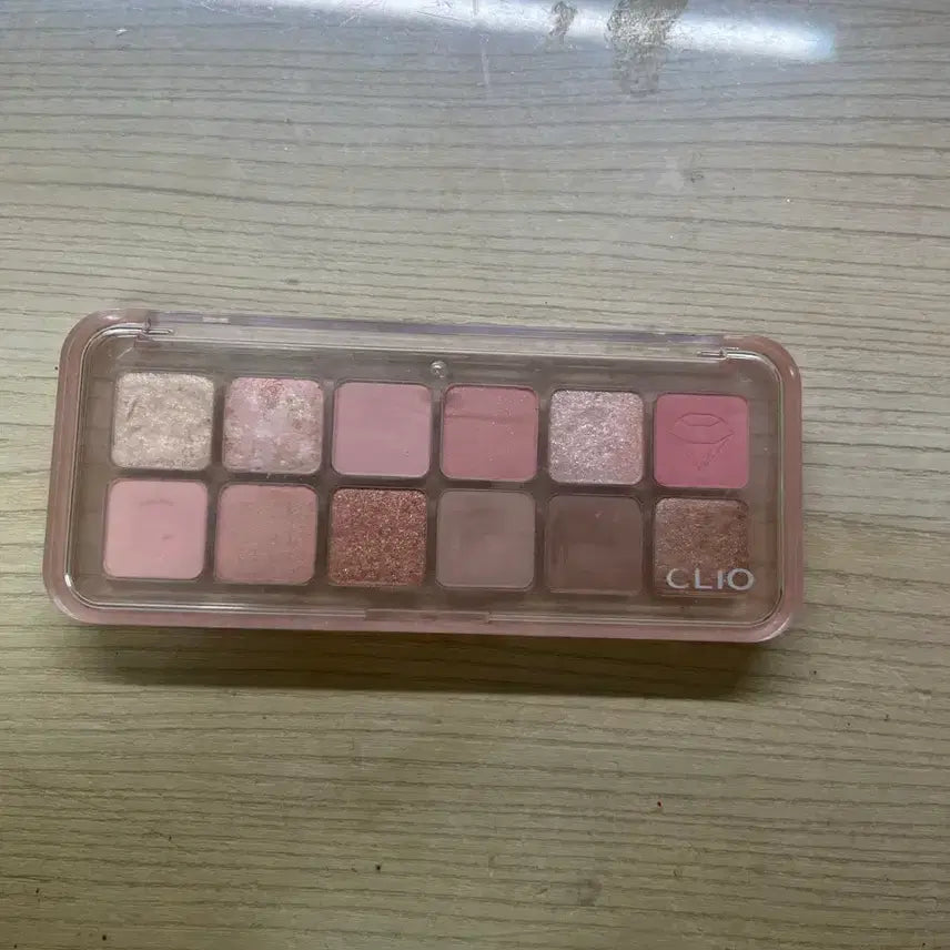 [BUNJANG] Clio Cheese Nyan Palette / 클리오 쇼핑하는 치즈냥 팔레트