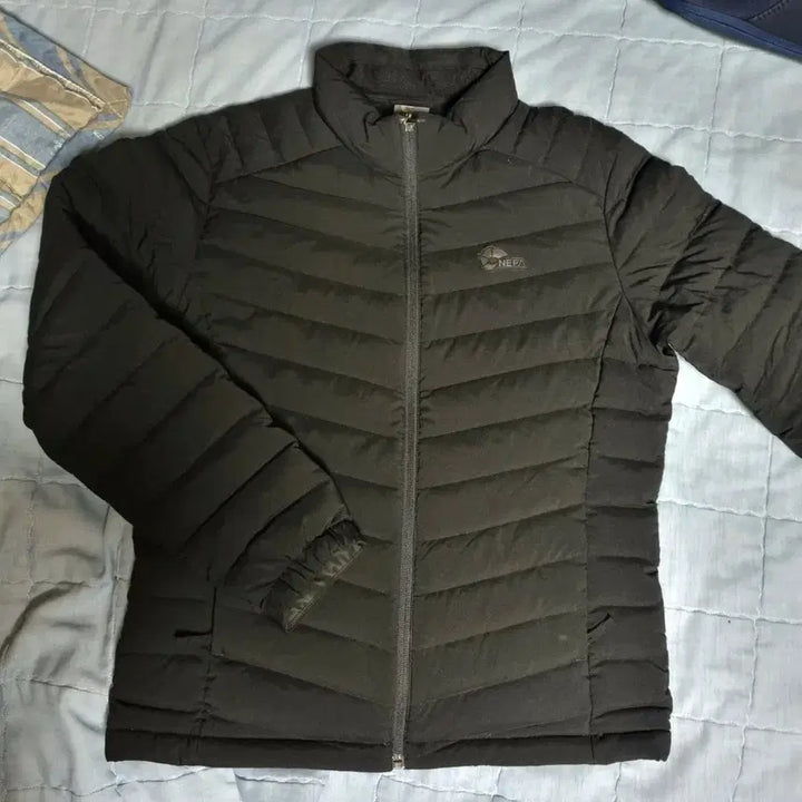 [BUNJANG] Nepa Black Lightweight Padding Jacket (M) / 네파 경량 패딩 블랙 여성(m)