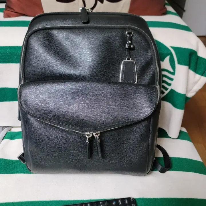 [BUNJANG] Tumi Leather Backpack Black 798381D2 / 투미 가죽 백팩 블랙 798381D2