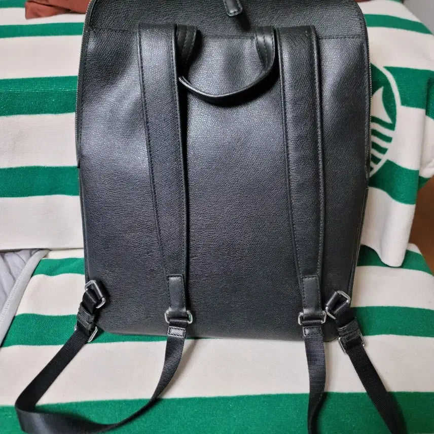 [BUNJANG] Tumi Leather Backpack Black 798381D2 / 투미 가죽 백팩 블랙 798381D2