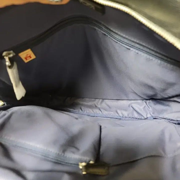 [BUNJANG] Tumi Leather Backpack Black 798381D2 / 투미 가죽 백팩 블랙 798381D2