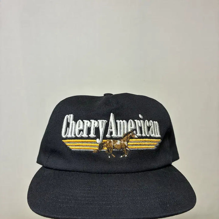 [BUNJANG] Os Cherry LA Embroidered Snapback Cap / [os]cherry la 자수 스냅백 블랙