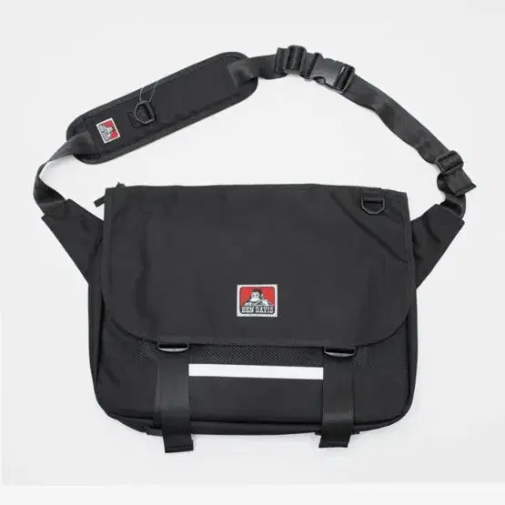 [BUNJANG] Ben Davis Black Messenger Bag / 벤 데이비스 블랙 메신저백