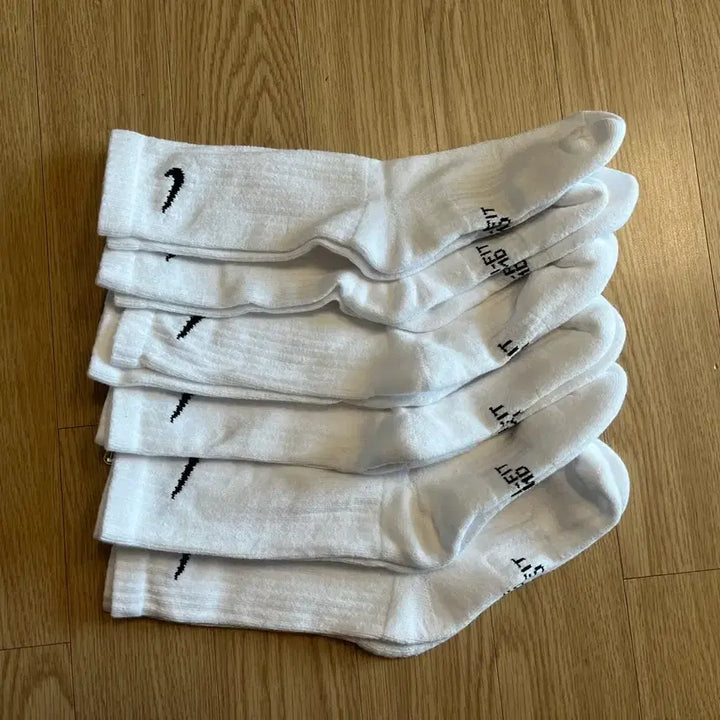 [BUNJANG] Nike Long Socks (6 Pairs) / 나이키 장목양말(새상품 6켤레)