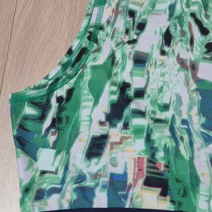 [BUNJANG] Nike S Cropped Tank Top Green / 나이키 S 사이즈 크롭 탱크탑 패턴 녹색 그린 초록