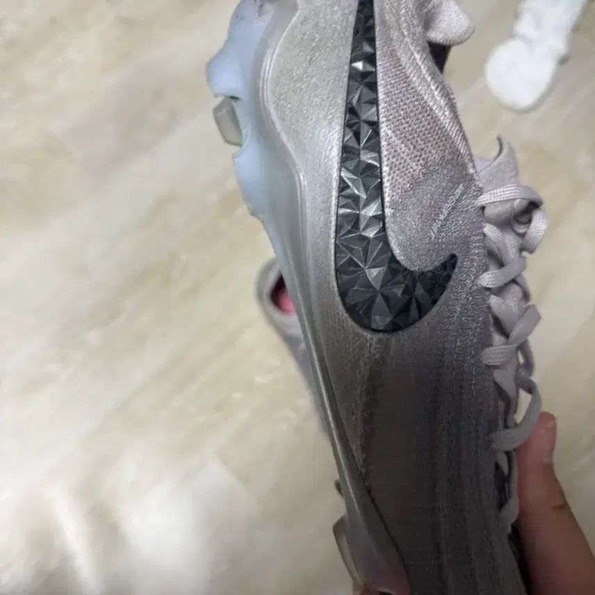 [BUNJANG] Nike Phantom GX Elite Soccer Cleats / 나이키 축구화 팬텀 GX 엘리트