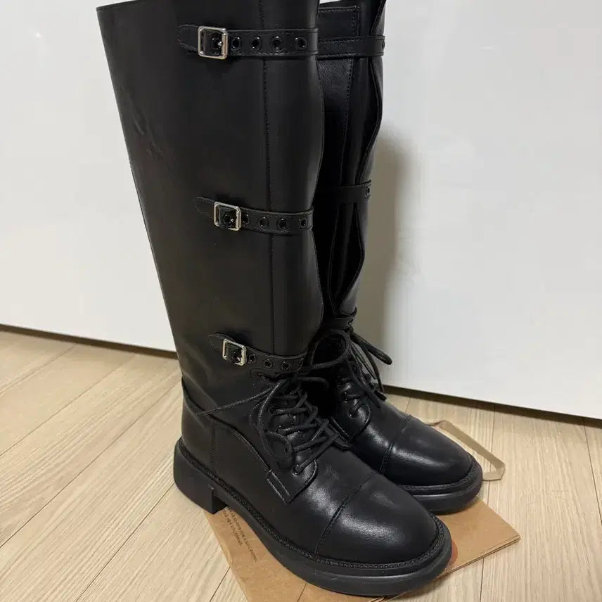 [BUNJANG] Elizabeth Stuart Long Boots / 엘리자베스 스튜어트 롱부츠 워커