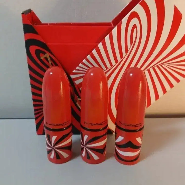 [BUNJANG] MAC Holiday Special Lipstick Set (3pc) / 맥 홀리데이 스페셜 (리미티드 에디션) 립스틱 세트 (3pc)