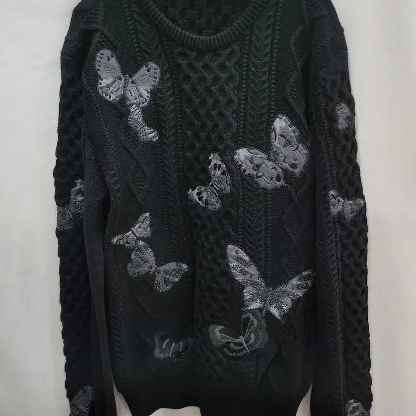 [BUNJANG] Valentino Butterfly Patch Cable Knit Sweater / (정품)발렌티노 나비 패치 남성 케이블 니트