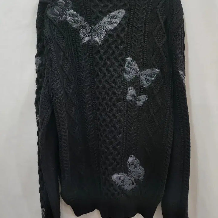 [BUNJANG] Valentino Butterfly Patch Cable Knit Sweater / (정품)발렌티노 나비 패치 남성 케이블 니트