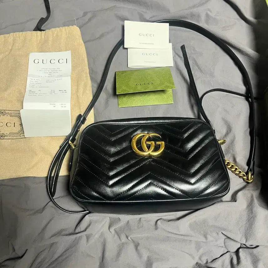[BUNJANG] Gucci GG Marmont Small Matelassé Camera Bag / 구찌 GG 마몽 스몰 마틀라세 카메라백 블랙 / 풀구성