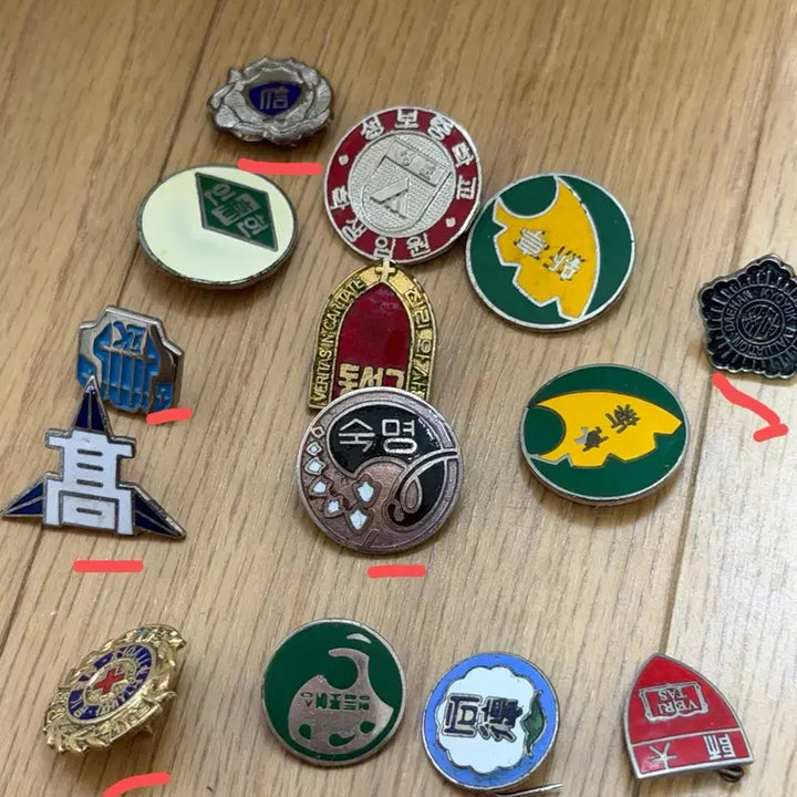 [BUNJANG] School Commemorative Badge Set / 학교기념뱃지
