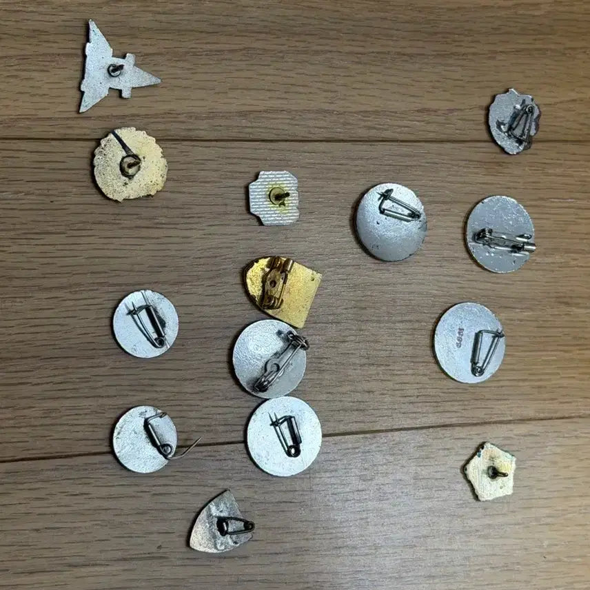 [BUNJANG] School Commemorative Badge Set / 학교기념뱃지