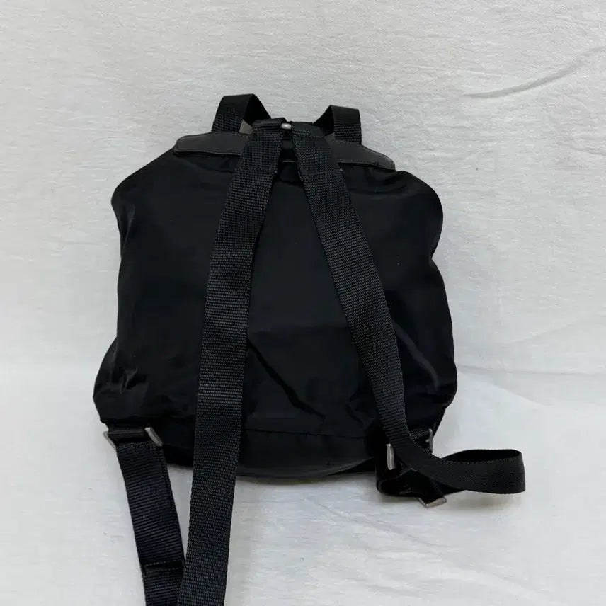 [BUNJANG] Prada Pocono Nylon Two-Pocket Small Backpack Black / 정품 프라다 포코노 나일론 투포켓 스몰 백팩 블랙