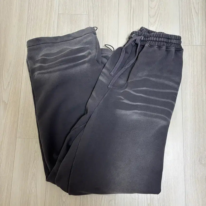 [BUNJANG] In Silence Fading Sweat Pants Vintage Gray L / 인사일런스 페이딩 스웨트 팬츠 빈티지 그레이 L