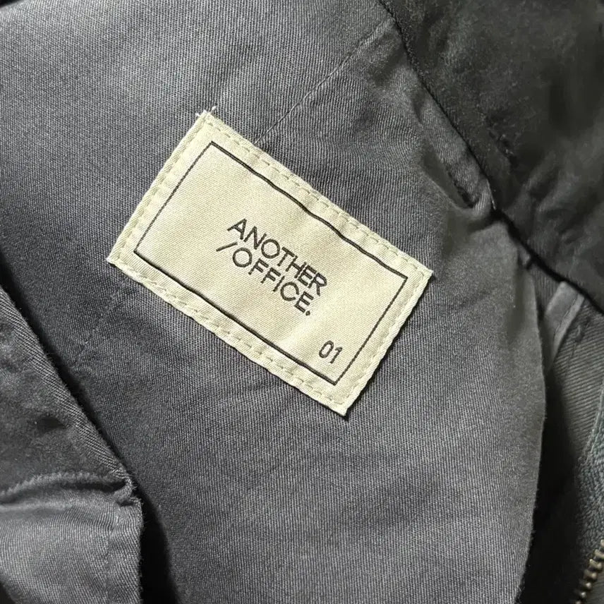[BUNJANG] Another Office 23AW Graphite Set-up / 어나더오피스 23aw 셋업