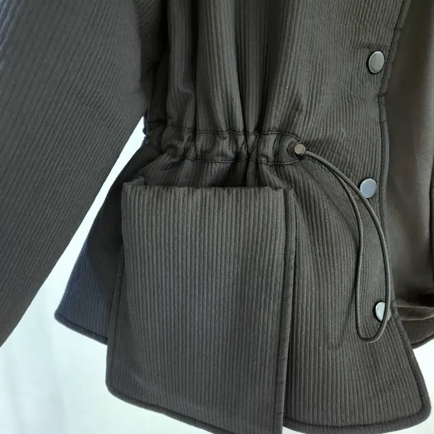 [BUNJANG] Unbranded Quilted Lightweight Jacket / 허리 스트링 퀼팅 점퍼 / 고퀄 경량 패딩 자켓 봄자켓