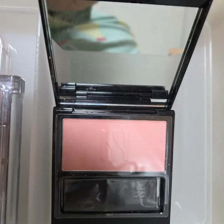 [BUNJANG] Hera & Bobbi Brown Cosmetic Bundle / 헤라 바비브라운 화장품 나눔, 판매합니당 쉐딩 컨실러 블러셔 아이쉐도우