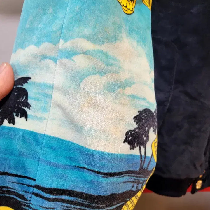 [BUNJANG] Versace x H&M Kanye West Velvet Star Jacket / 정품 베르사체 X H&M 칸예웨스트 벨벳 스타장 (한정판)