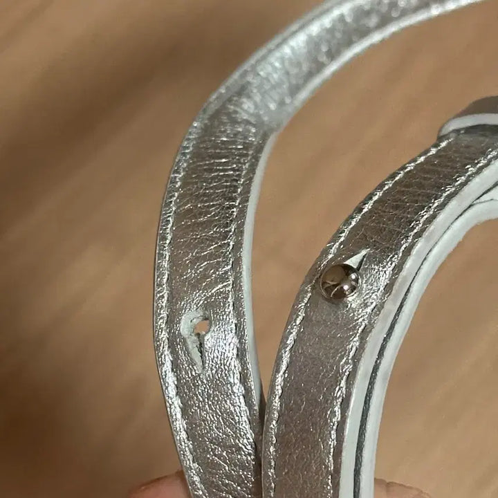 [BUNJANG] Osoi Belted Brocle Small Silver Bag / 오소이 가방 BELTED BROCLE SMALL 실버