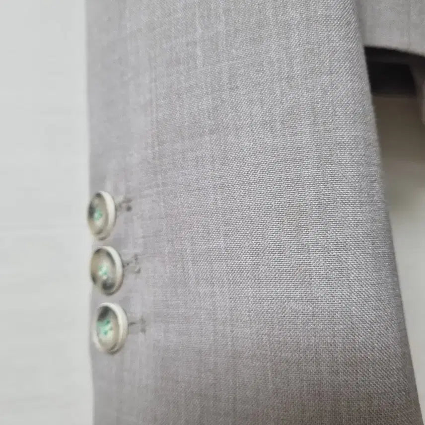 [BUNJANG] Dual Button Cropped Jacket (Size 55) / 듀얼자켓(55)