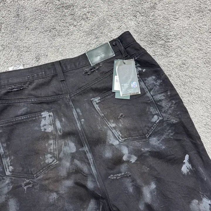 [BUNJANG] Under My Car Mud Flare Jeans / 언더마이카 머드 플레어 진