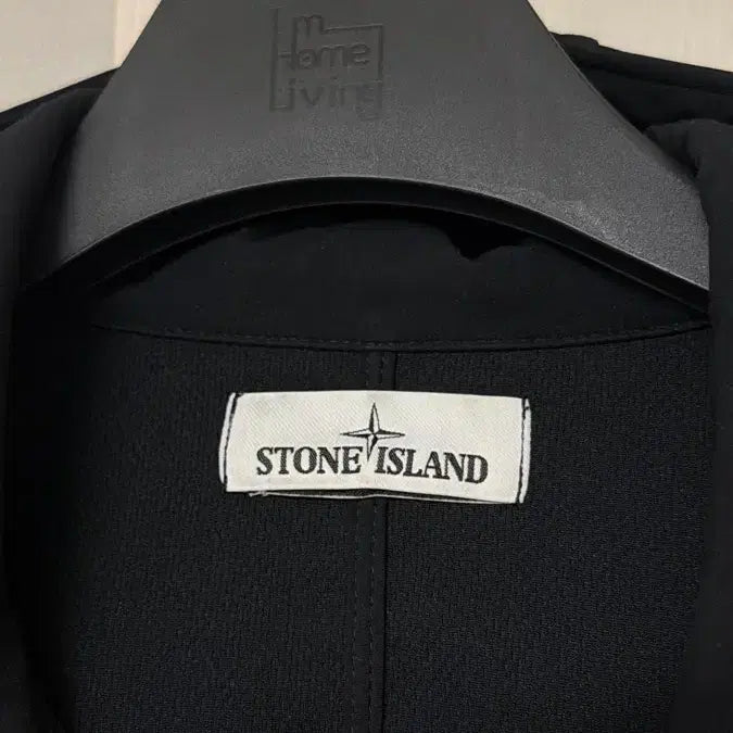 [BUNJANG] Stone Island Softshell Windbreaker XL / 스톤아일랜드 소프트쉘 바람막이 XL