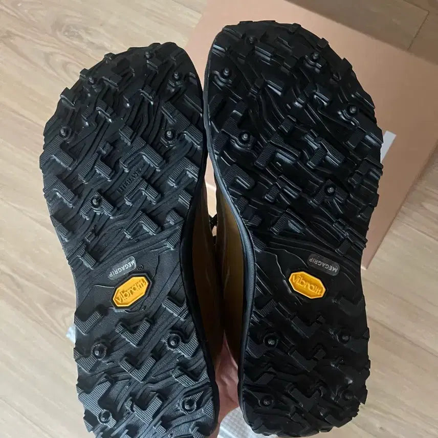 [SOLD OUT] 노다 002 오크 275