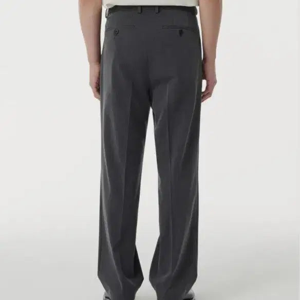 [BUNJANG] Musinsa Standard Wide Hidden Banding Slacks / 31 / 미디엄그레이 ) 무신사스탠다드 와이드 히든 밴딩 슬랙스