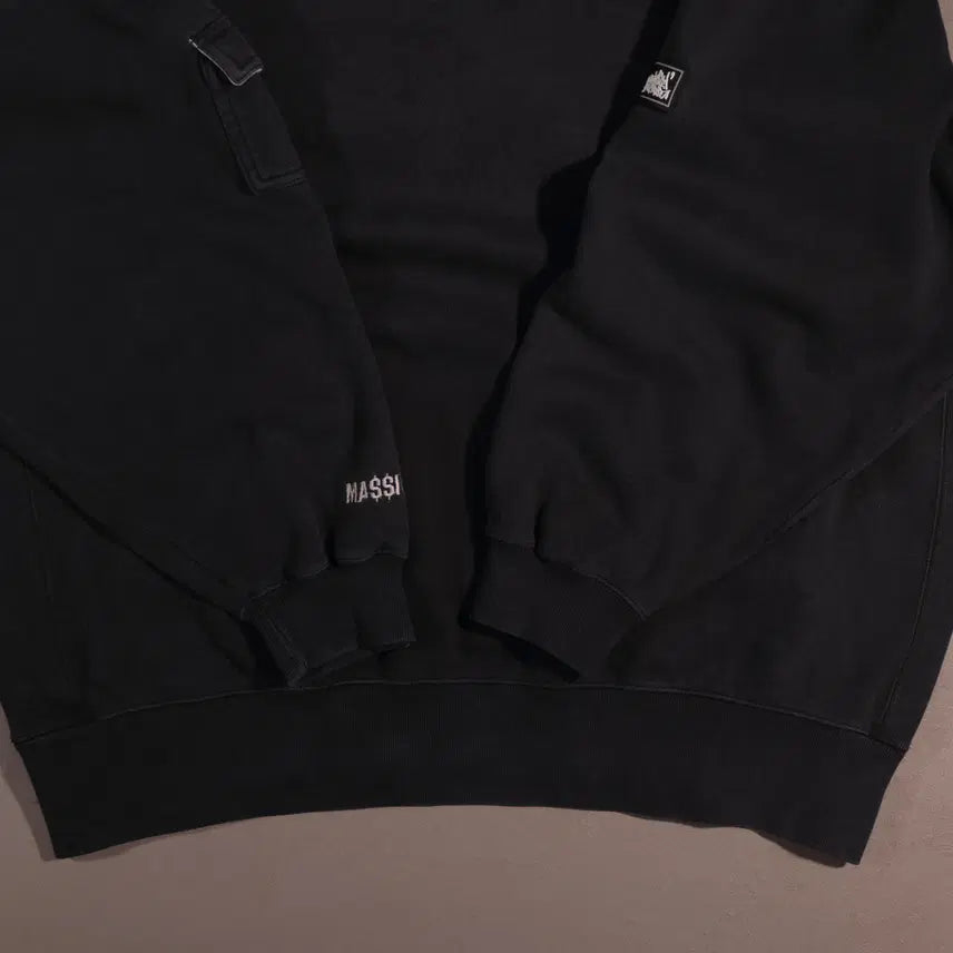 [BUNJANG] FREAKY MASSIVE Old School Hoodie C218 / FREAKY MASSIVE 올드스쿨 후드티 C218