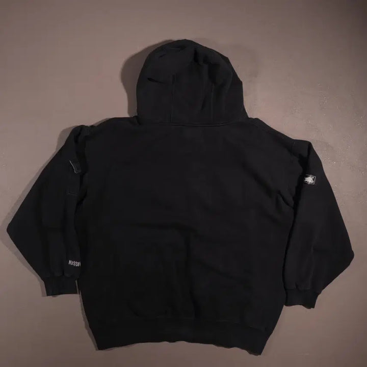 [BUNJANG] FREAKY MASSIVE Old School Hoodie C218 / FREAKY MASSIVE 올드스쿨 후드티 C218