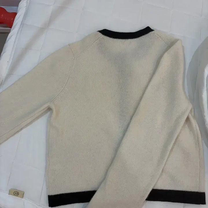 [BUNJANG] Sie Miel Trimming Wool Cardigan / [시에 sie] 미엘 트리밍 울 가디건_크림/M