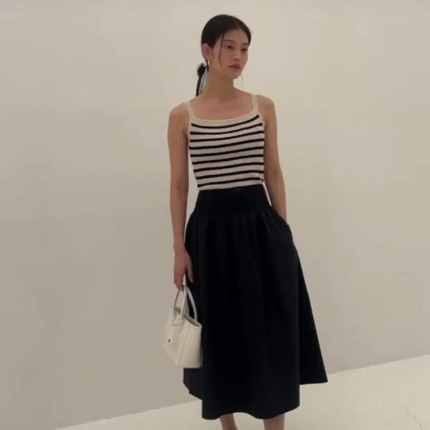 [SOLD OUT] (새상품) 시에 sie 시아 포플린 스커트 네이비
