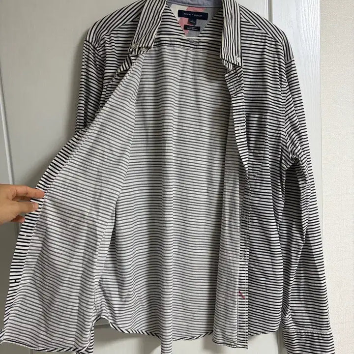 [BUNJANG] Tommy Hilfiger Men's Striped Shirt / 타미힐피거 스트라이프 남자셔츠