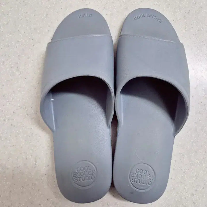 [BUNJANG] Cool Enough Studio Indoor Slippers (Size 270) / 쿨이너프스튜디오 욕실화 거실화 실내화 슬리퍼 270사이즈