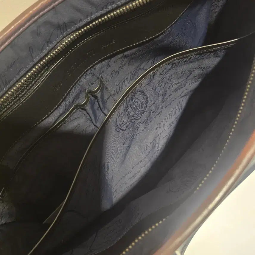 [BUNJANG] Berluti Blue Scritto Limited Edition Shoehorn / 벨루티 블루스크리토 한정판