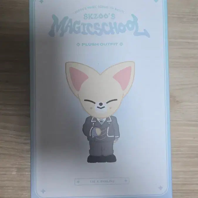 [BUNJANG] Skzoo Foxy-Nini Magic School Outfit Pop-up Store MD / 스키주 폭시니 매직스쿨 아웃핏 팝업스토어 MD