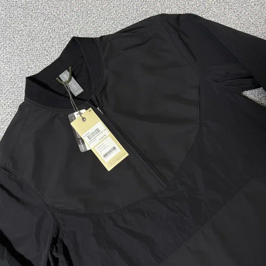 [BUNJANG] Unaffected Training Jacket / [정가 23만원 새상품] Unaffected 언어펙티드 트레이닝 자켓