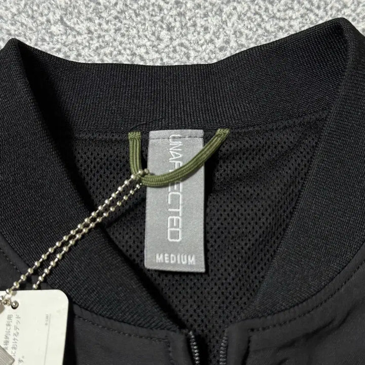 [BUNJANG] Unaffected Training Jacket / [정가 23만원 새상품] Unaffected 언어펙티드 트레이닝 자켓