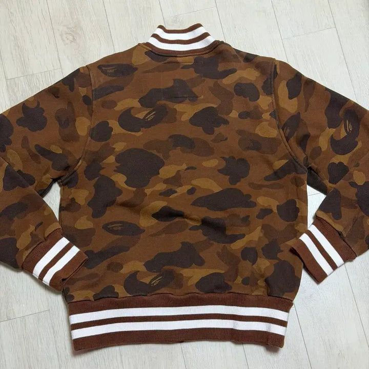 [BUNJANG] BAPE Brown Camo Varsity Jacket / 베이프 브라운 카모 바시티 자켓