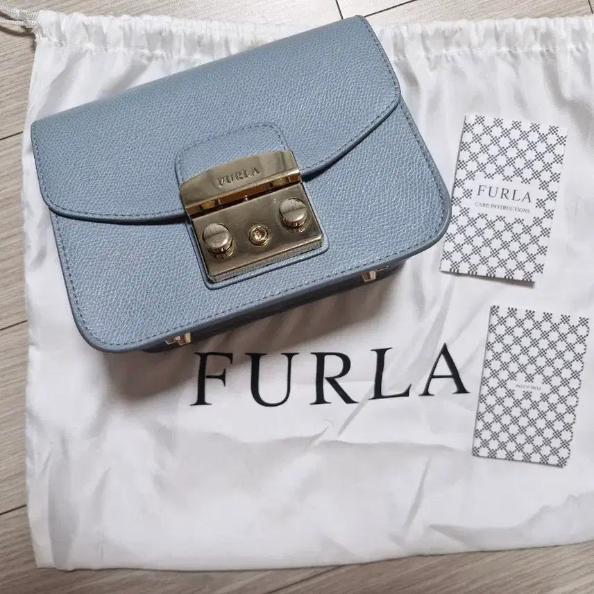 [BUNJANG] Furla Metropolis Mini Bag / 훌라 메트로폴리스 미니백