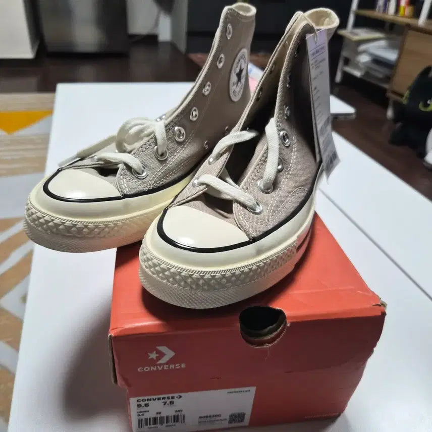 [BUNJANG] Converse Chuck 70 High Beige Sneakers / 컨버스 척테일러 70 하이 베이지 새상품
