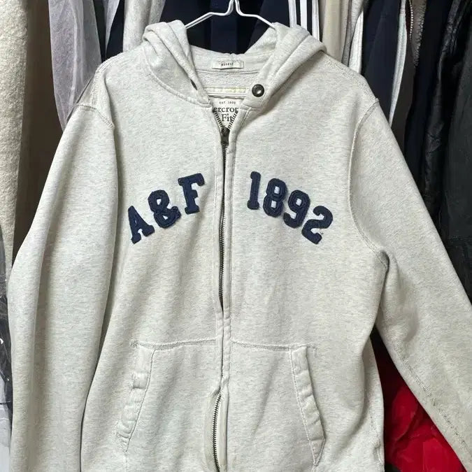 [BUNJANG] Abercrombie &amp; Fitch Hoodie Zip-Up / 아베크롬비 A&amp;F 후드집업