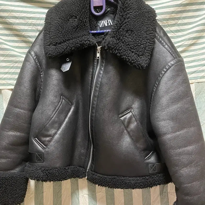 [BUNJANG] ZARA Black Mustang Jacket XS / 자라 블랙 무스탕 자켓 XS