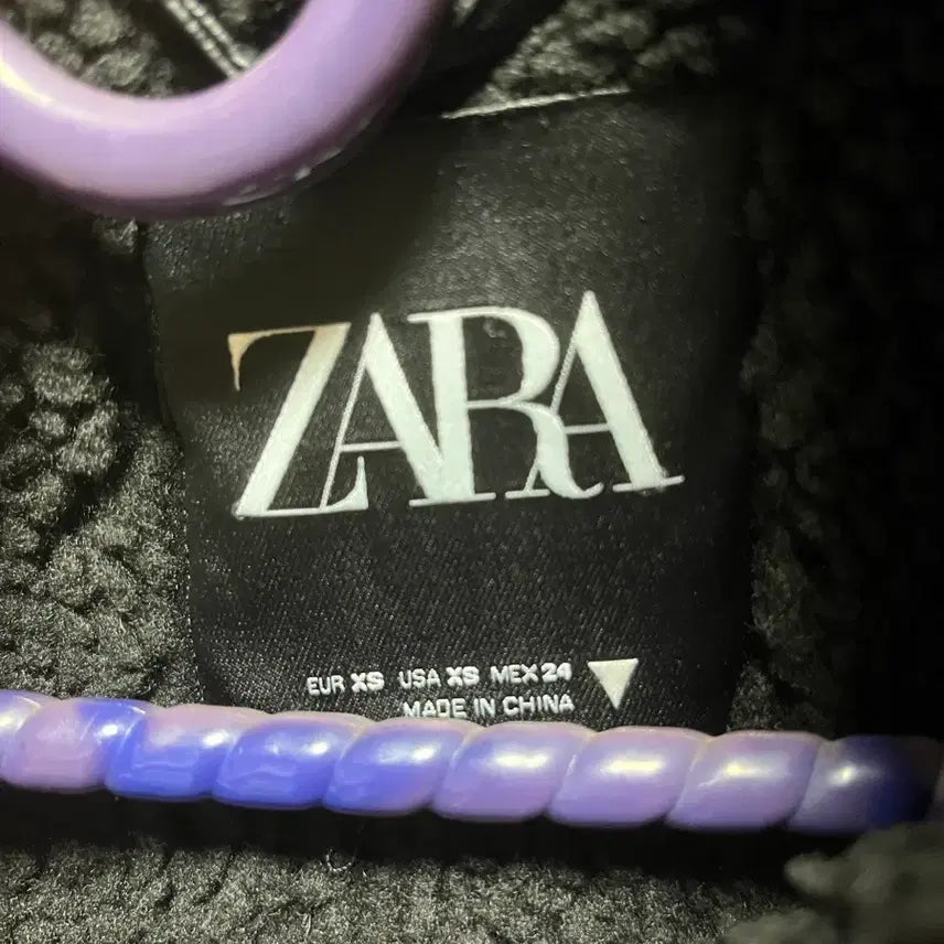 [BUNJANG] ZARA Black Mustang Jacket XS / 자라 블랙 무스탕 자켓 XS