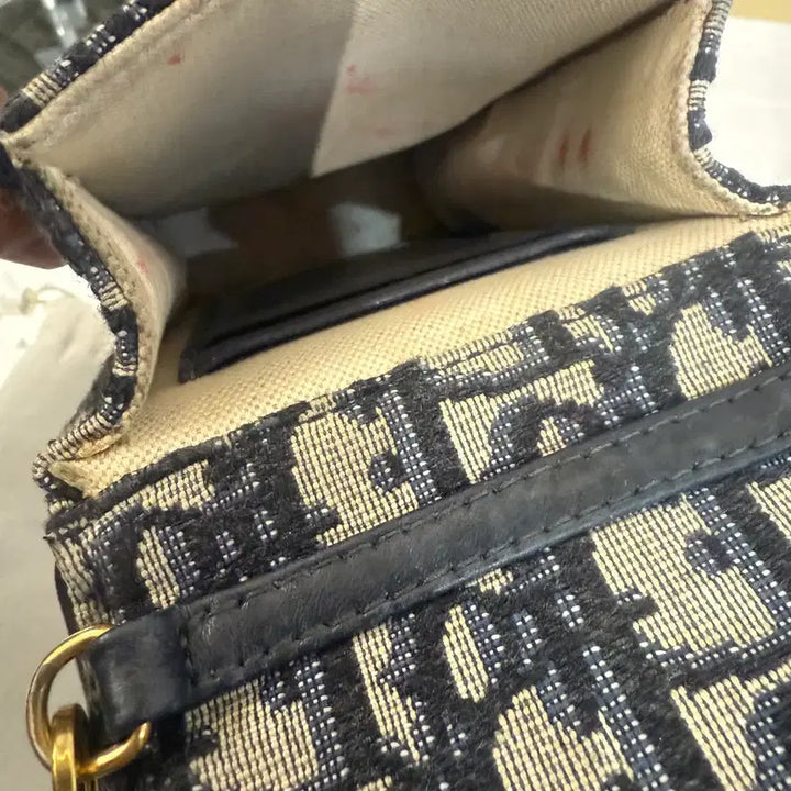 [BUNJANG] Dior Oblique Saddle Vertical Crossbody Bag / 디올 오블리크 새들 버티컬 크로스백