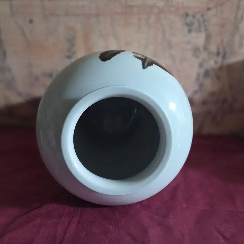 [BUNJANG] Seo Kyung Ceramic Vase / *서경보스님 친필 철화 백자호