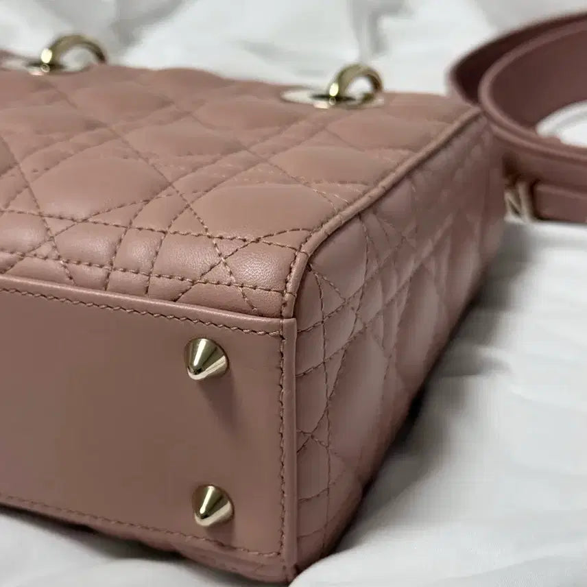 [BUNJANG] Dior Lady Dior Pink Small Bag + Strap / 디올 레이디백 핑크 스몰 + 스트랩