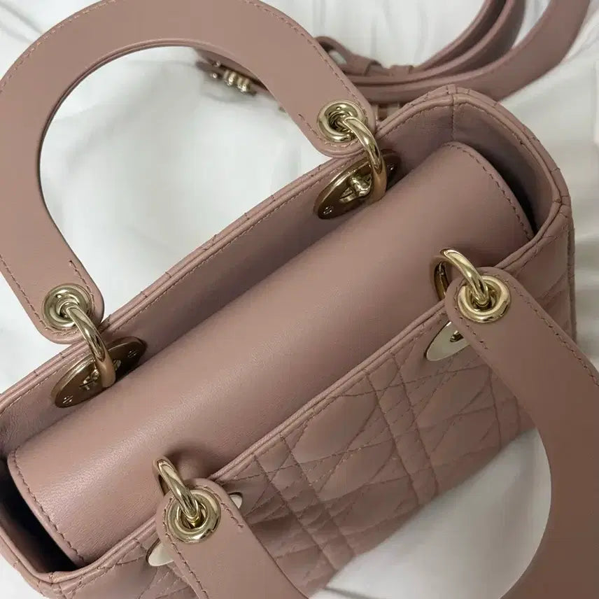 [BUNJANG] Dior Lady Dior Pink Small Bag + Strap / 디올 레이디백 핑크 스몰 + 스트랩