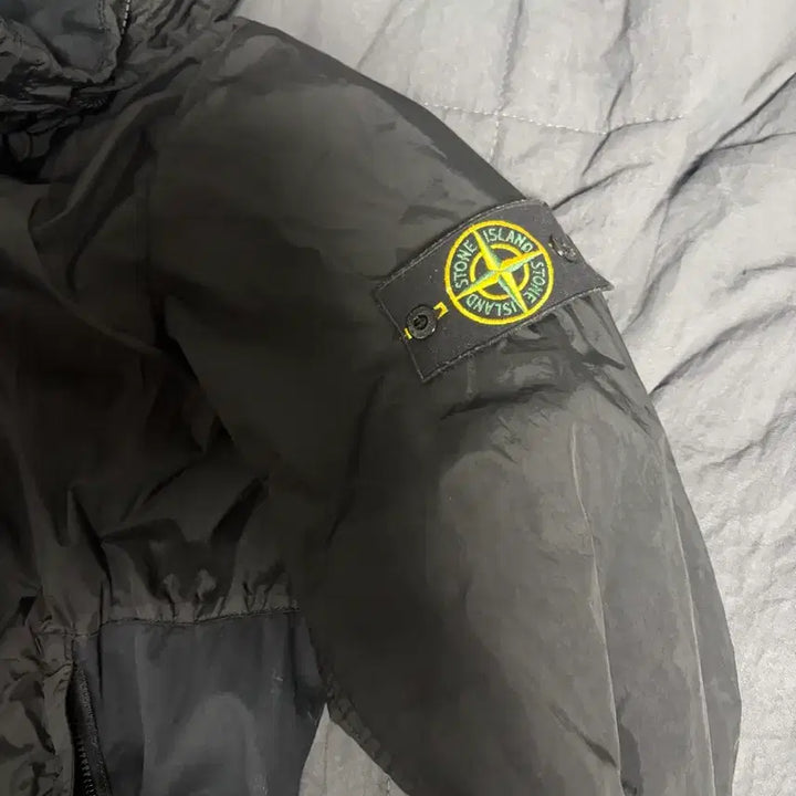 [BUNJANG] Stone Island Windbreaker Jacket / 스톤아일랜드 바람막이